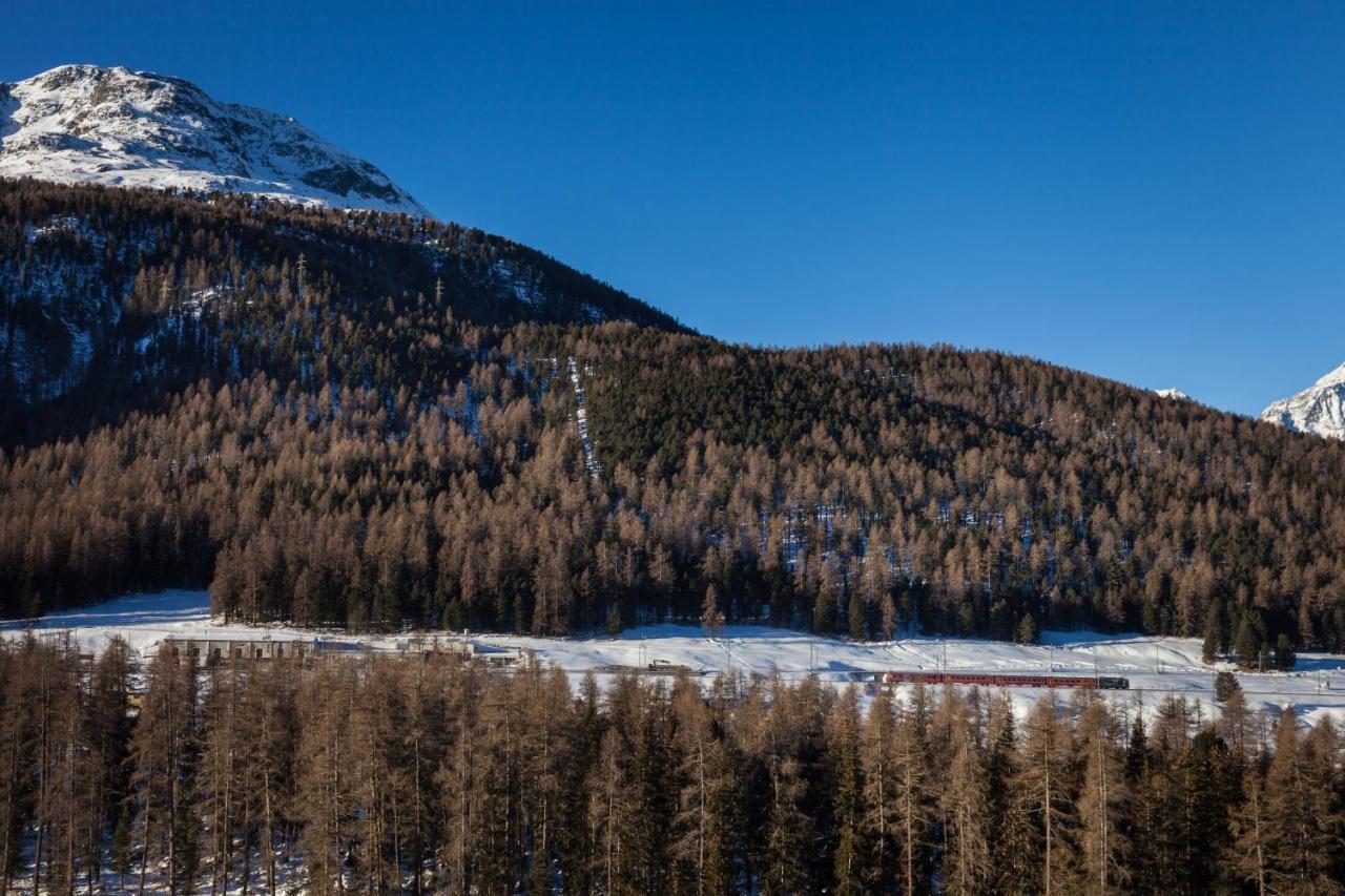 Schloss Hotel & Spa Pontresina Exterior foto
